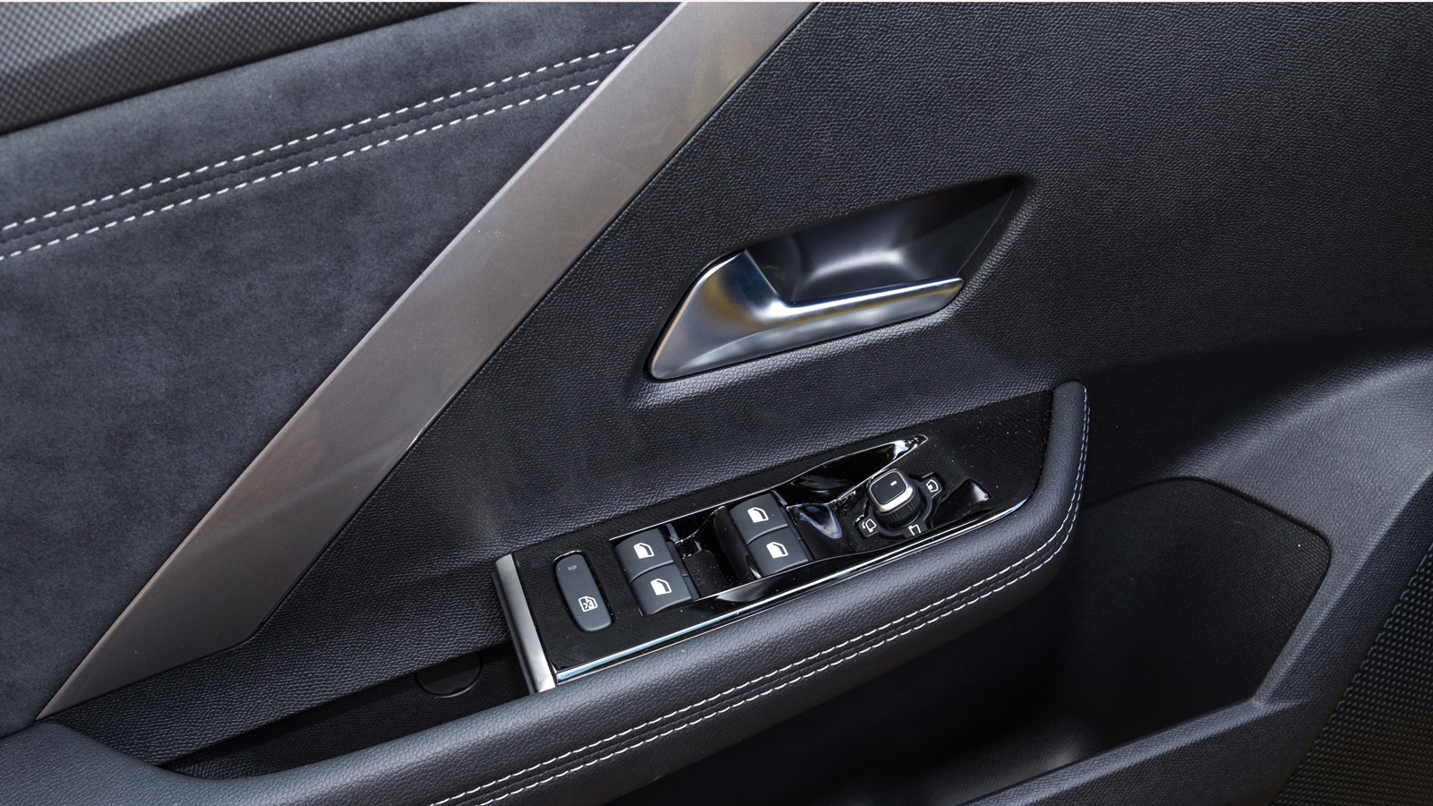 Opel Astra: Νέα εποχή, πληρέστερο από ποτέ!